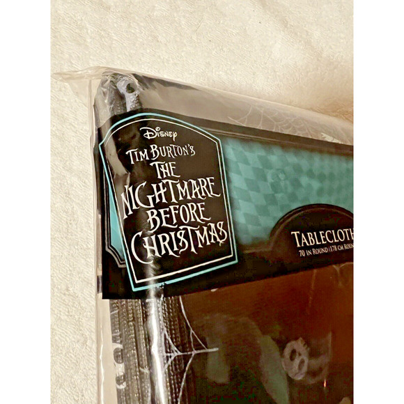 Disney The Nightmare Before Christmas Jack Sally Vinyl Tablecloth 70" Round NEW - Picture 3 of 5